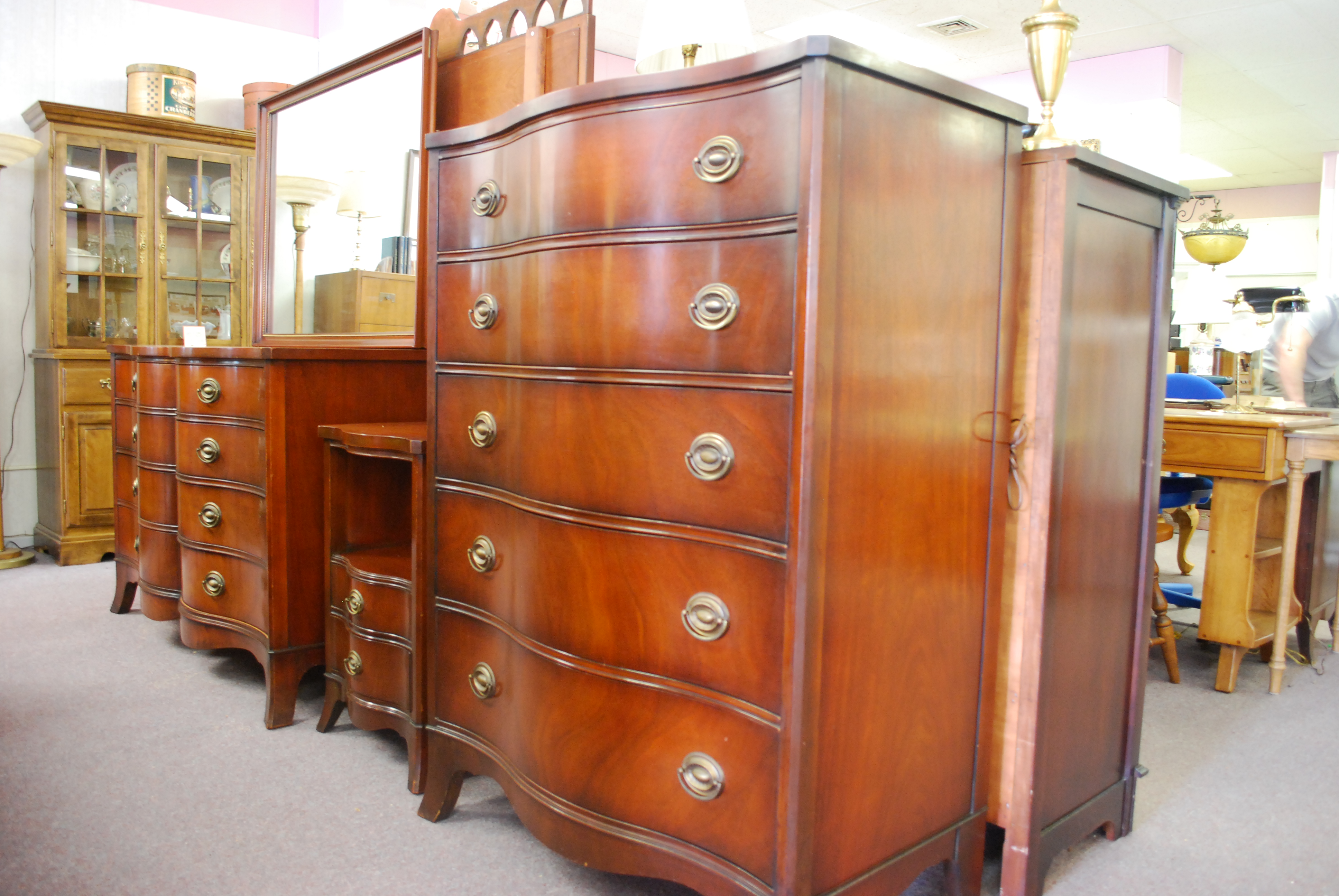 Dressers on Consignment